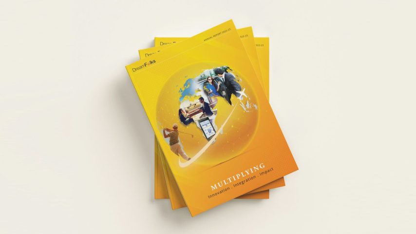 a stack of yellow pamphlets on top of each other