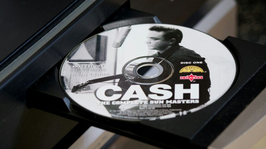 black and white labeled disc